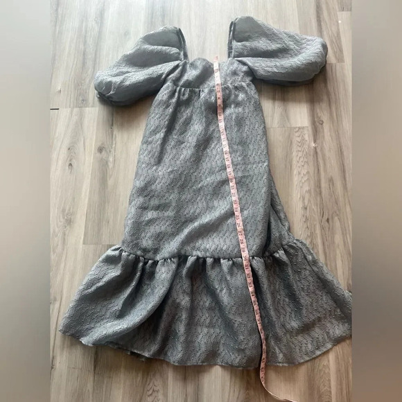 Anthropologie Size XS Silver Textured Puff Sleeve Ribbed Maxi Dress - Picture 6 of 7